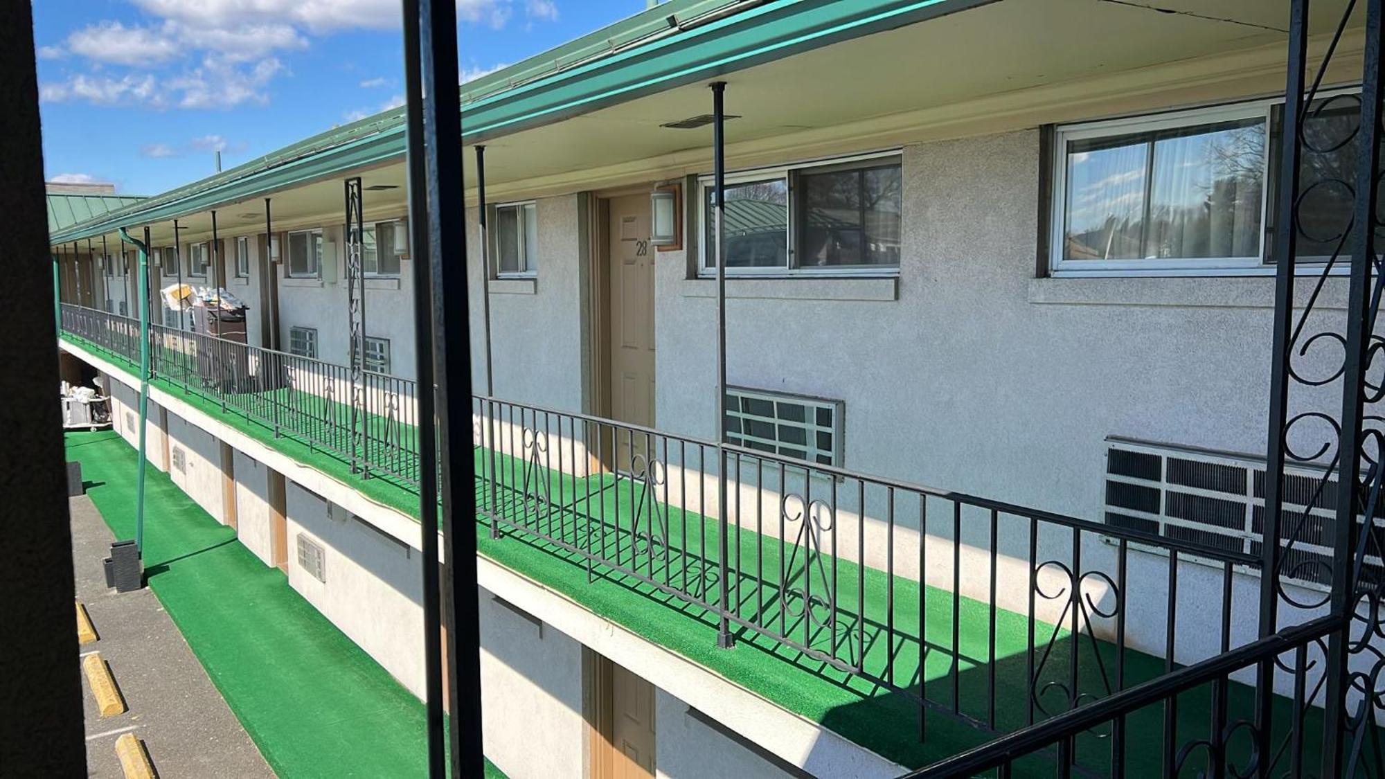 לינדהרסט Winslow Motel מראה חיצוני תמונה